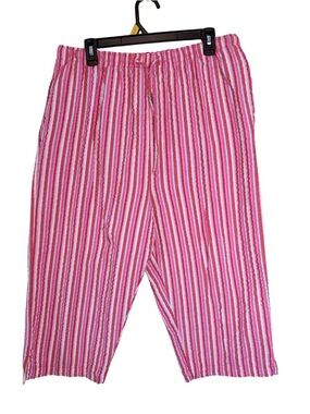 3/$20 Rebecca Malone Pink and White Striped Textured Capri Pants